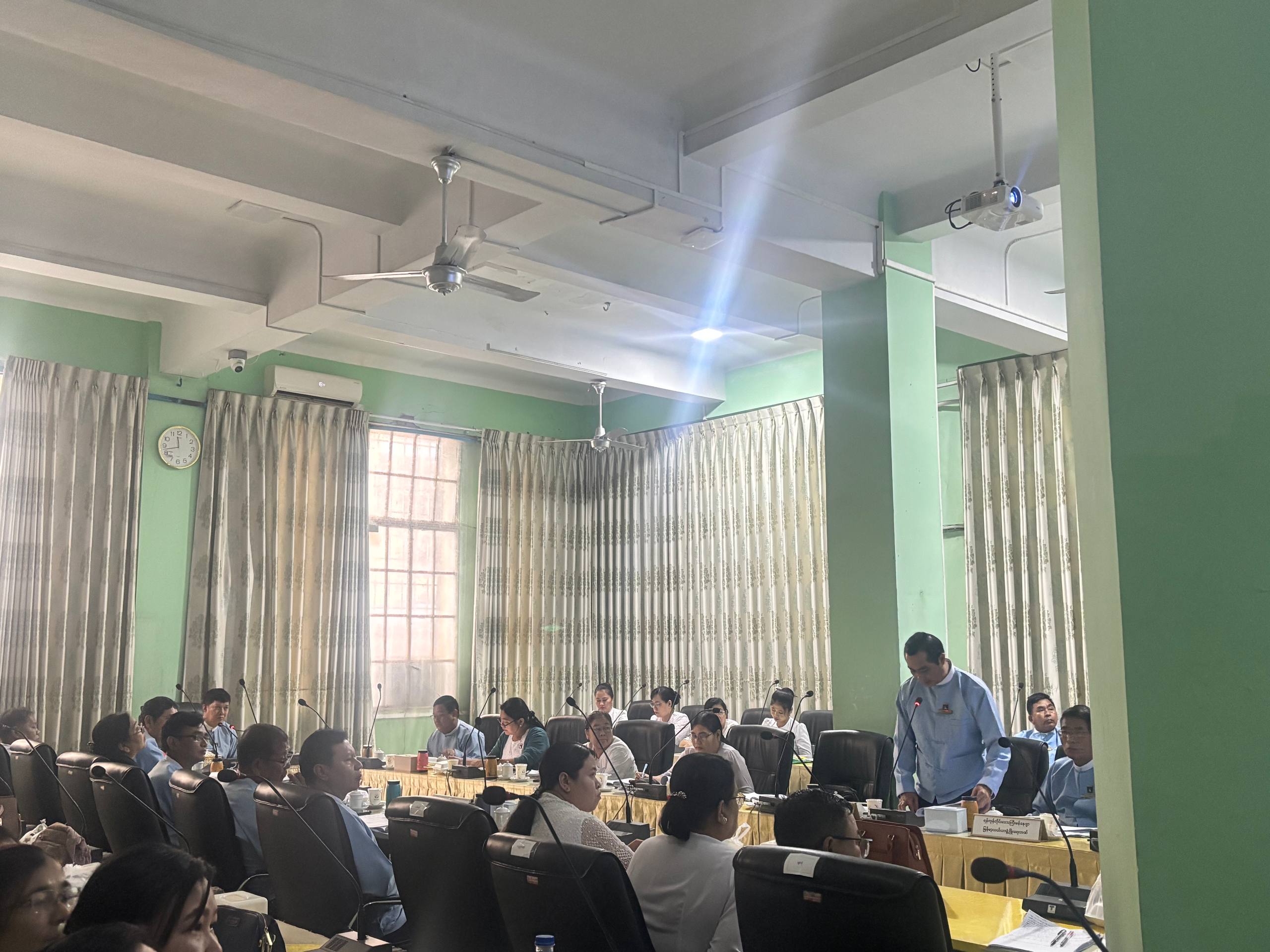 ဦးဆောင်ညွှန်ကြားရေးမှူးနှင့် တိုင်းဒေသကြီး/ပြည်နယ်မန်နေဂျာများ ကြွေးကျန်NPLကောက်ခံရရှိရေး လုပ်ငန်းညှိနှိုင်းအစည်းအဝေး