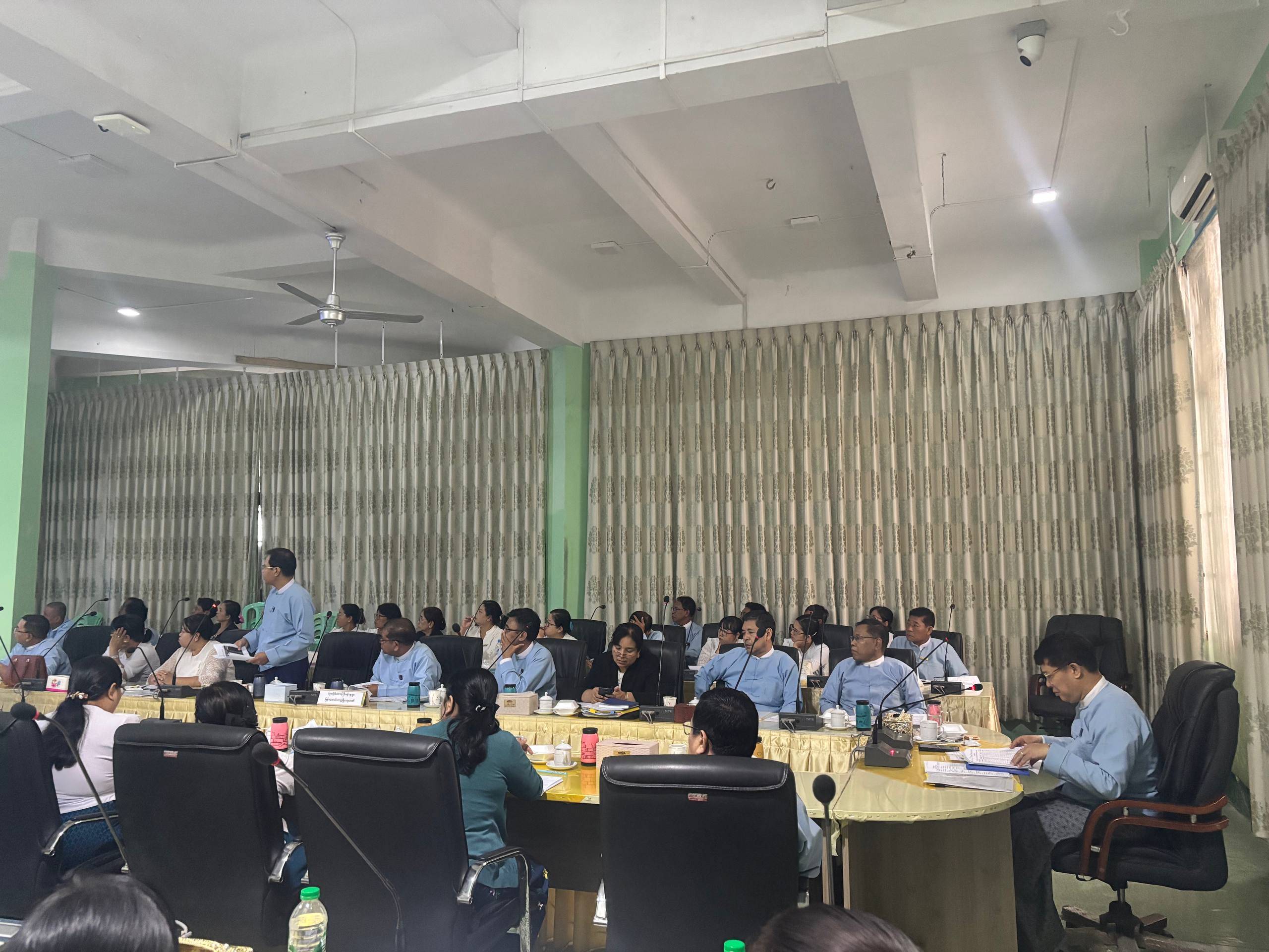 ဦးဆောင်ညွှန်ကြားရေးမှူးနှင့် တိုင်းဒေသကြီး/ပြည်နယ်မန်နေဂျာများ ကြွေးကျန်NPLကောက်ခံရရှိရေး လုပ်ငန်းညှိနှိုင်းအစည်းအဝေး